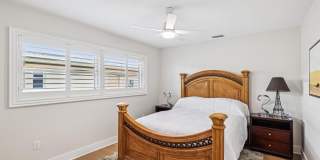 2044 MICHIGAN AVENUE NE Gallery 26