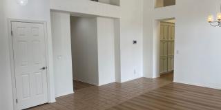 3br/2ba Home on corner lot Gallery 8