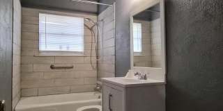 6108 Ave W Gallery 7