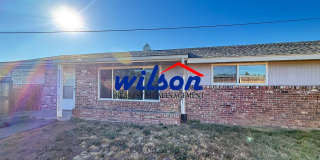 4 Bedroom / 2 Bathroom Charming Home with Spacious Layout & Private Yard! Gallery 1