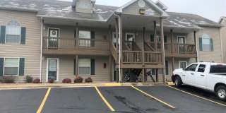 Apartment for Rent in Branson MO: Walk-in at Fall Creek Resort Gallery 1