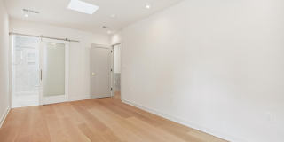 1329 CONNECTICUT Avenue NW Gallery 37