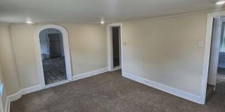 27 N FRONT Street Gallery 5