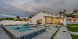 Meticulously renovated single-story contemporary estate Gallery 17