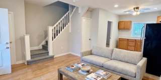Rare 5-Bedroom Gem in Kingsessing Gallery 1