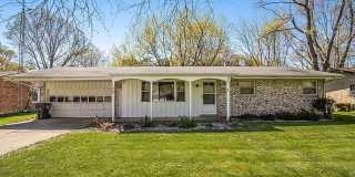 3-bedroom, 1.5 bathroom, fully furnished home Gallery 1