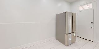 Four Bedroom 2,500 Square Foot House W/Back Patio, Multiple Kitchens/Laundry Facilities Gallery 9