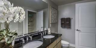 Pearson Square Gallery 16