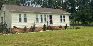 FOR LEASE- 3 BED 1 BATH SINGLE FAMILY HOME IN LEBANON! Gallery 1