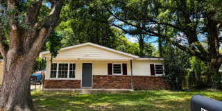 3 Bedroom Single Family House 6804 Anders Dr in Mobile, AL 36608 Gallery 1