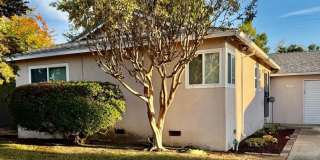 3 BEDROOM, 2 BATH HOME IN SACRAMENTO!! Gallery 1
