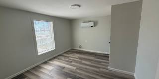 2402 S 20th Unit A - Downstairs unit Gallery 8