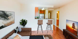 Channel Square Apartments Gallery 2