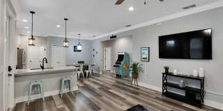 3002 E 38TH AVENUE Gallery 12