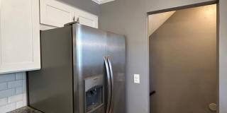 Spacious 3-Bedroom, 2-Bath House in South Euclid Gallery 5