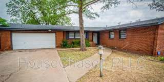 3110 40th Street Gallery 1