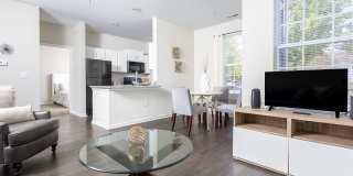 Linden Square Gallery 92