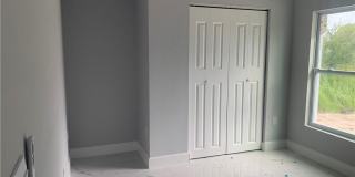 3211 43 St SW Gallery 13