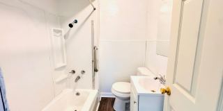 Charming 4-Bedroom Property in Prime Location Gallery 15