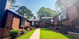 533 Coronation Drive Gallery 1