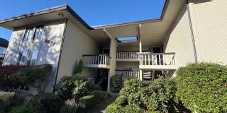Lakeview Condominiums Lakeview Condominiums Gallery 1