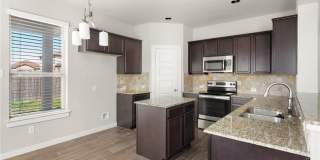 561 CREEKSIDE Forest Gallery 4