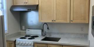 Fully Updated Studio ~Great Location near Campus~ North-Side Berkeley Gallery 3