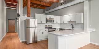 Shorehaus Lofts Gallery 13