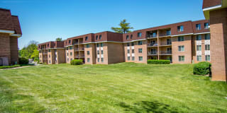 Oakton Park Apartments Gallery 25