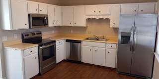 1458 Sheridan Pt Gallery 1