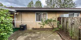 2324 Woodbrook Circle North Gallery 14