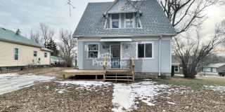 1019 W 4th- 3 bedroom house Gallery 1