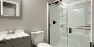 6658 Vaughn Road Gallery 9