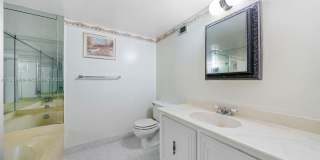 1000 Parkview Dr Gallery 16