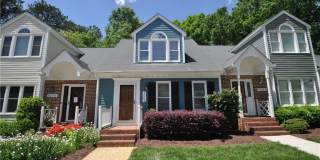 1004 Oak Lake Court Gallery 1