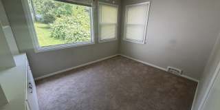 16 Harding Avenue Gallery 12