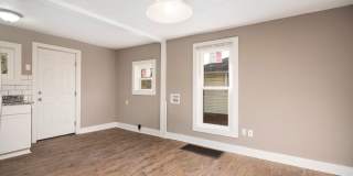 2 Bedroom Home For Rent Near The Old Train Station! Gallery 9