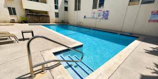 Tarzana Five Apartments Gallery 6