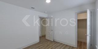 8118 S Hendrick Drive Gallery 15