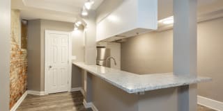 The Manor Gallery 21