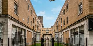 5957 W Madison St Gallery 12