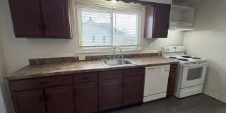 33 Howard St Gallery 1