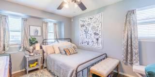 3413 Belmont Avenue Gallery 19
