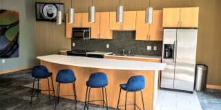 The Murals of LynLake Gallery 10