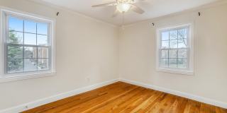 1812 W ABINGDON Drive Gallery 14