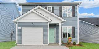 Gorgeous, like-new 3 bedroom, 2 1/2 bath home! Gallery 1