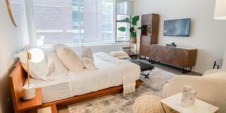 21 East Chestnut Gallery 8