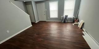 Spacious 3-Bedroom Townhome – Newly Renovated & Move-In Ready! ** VOUCHER HOLDERS ONLY** Gallery 3