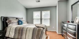 6241 ABBOTTSBURY Row Gallery 21