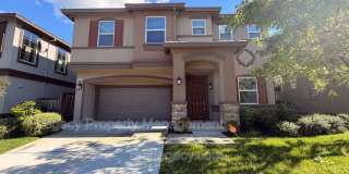 3224 La Paz Dr Gallery 1